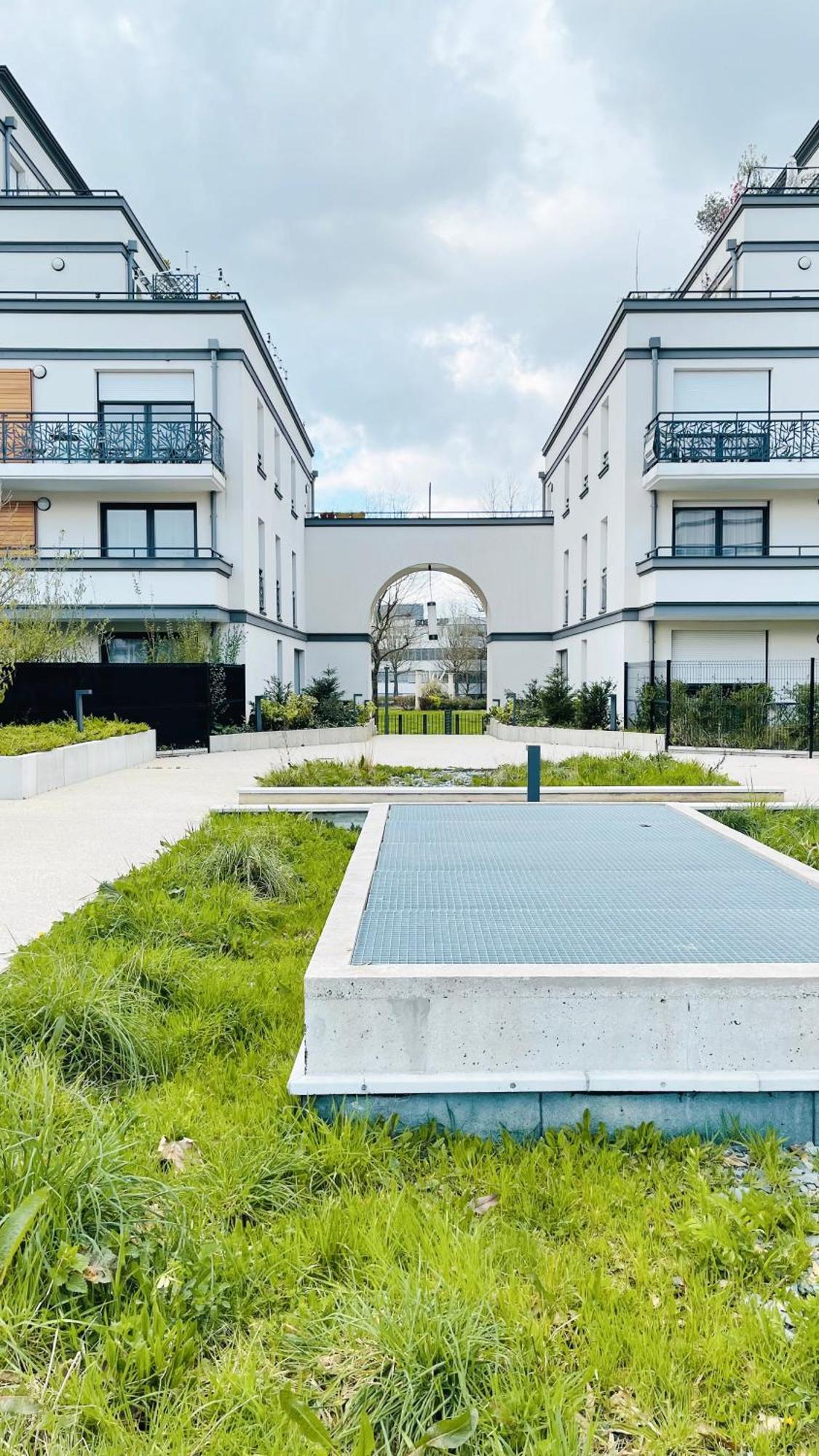 Le Lion D'Or - Parking - Netflix - Wifi - Nerf Apartment Bussy-Saint-Georges Luaran gambar